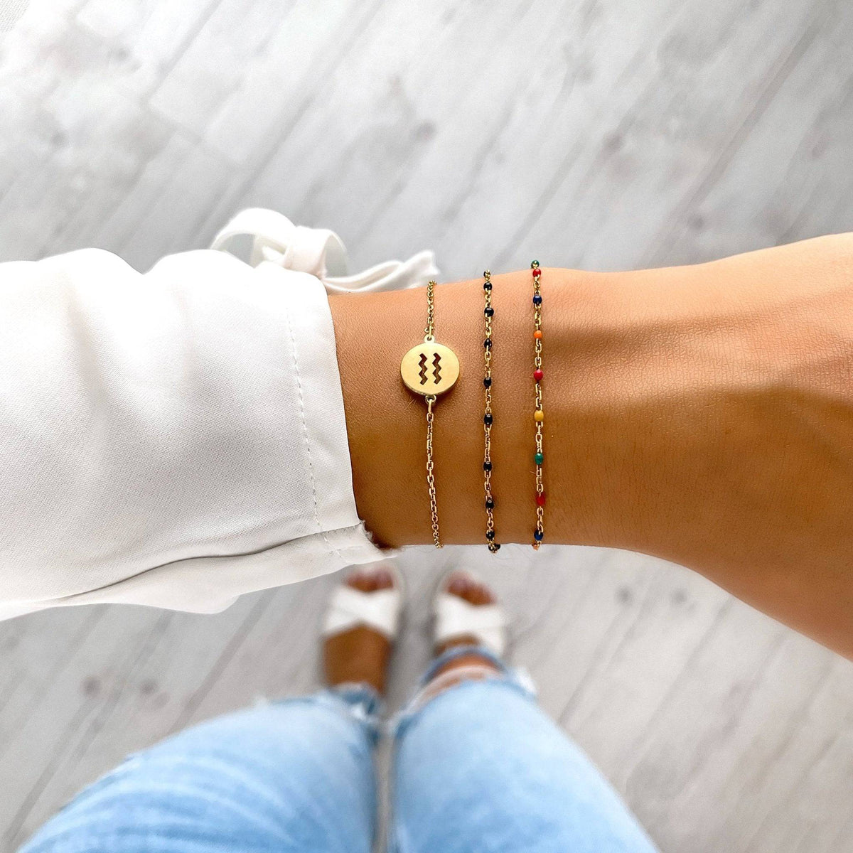 Dustara - Elegant Zodiac Bracelet for an Enchanting Look