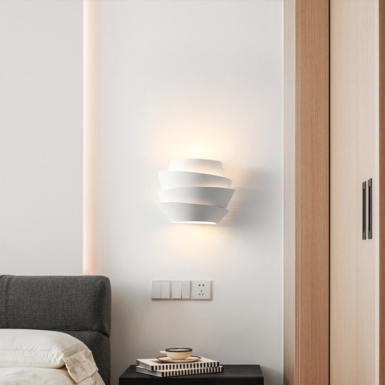 ShineLux - Modern Wall Lamp With Dual Iron Lights