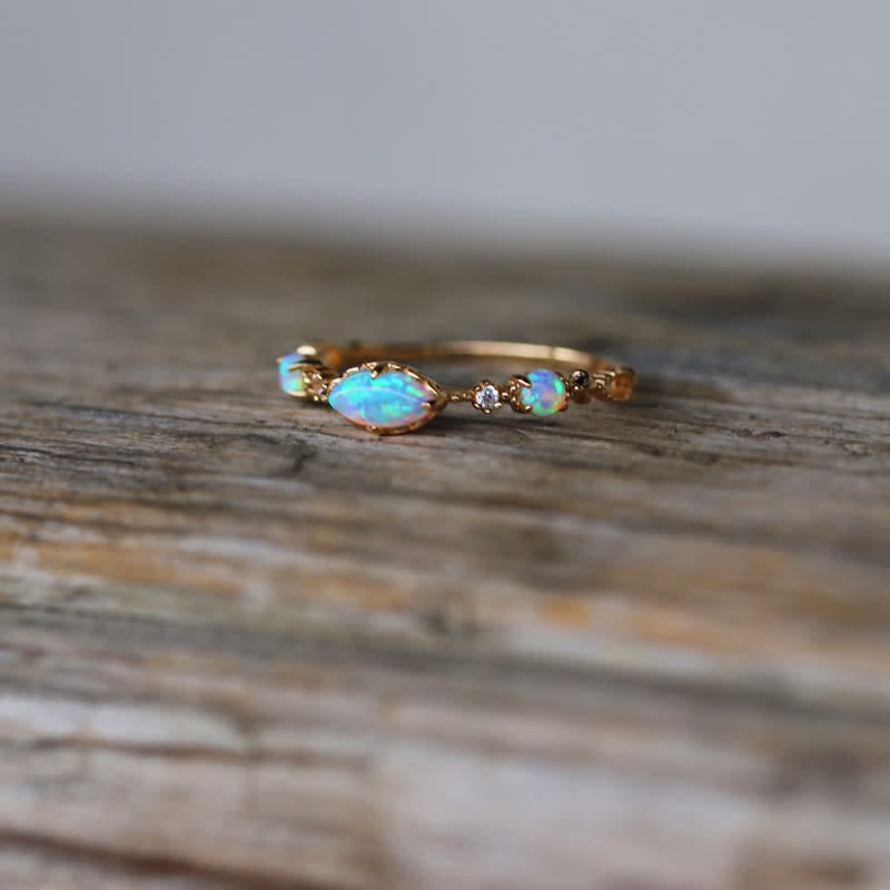 Isabella Vintage Opal Ring - A Symbol of Love and Sincerity