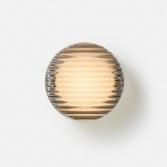 LumLight Stylish LED Wall Lamp - For Modern and Sustainable Home Comfort