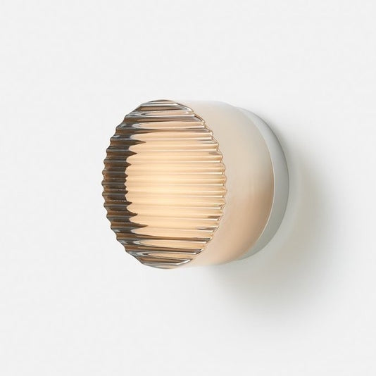 LumLight Stylish LED Wall Lamp - For Modern and Sustainable Home Comfort