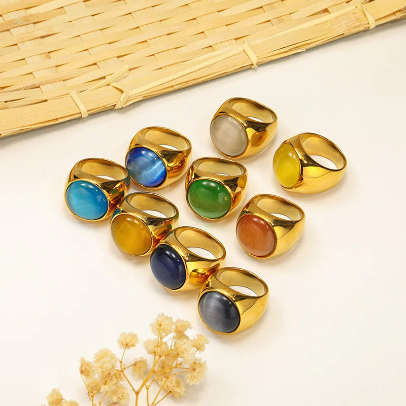 Hyzoria - Large Cat's Eye Gemstone Ring