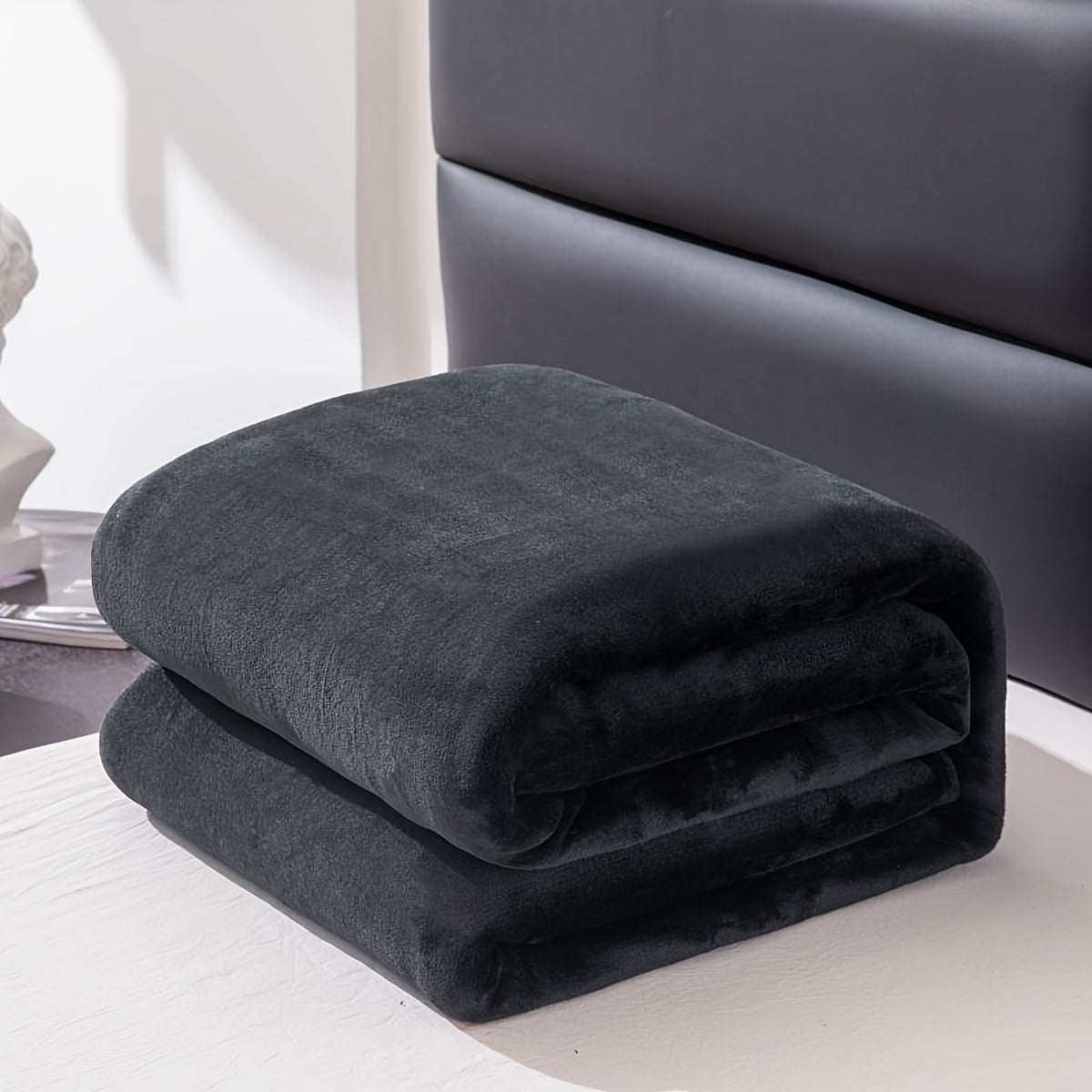 Rodmere - Luxury All-Season Comfort Throw