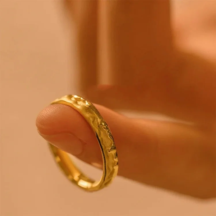 Hamberlyn - Elegant Gold-Plated Honey Ring