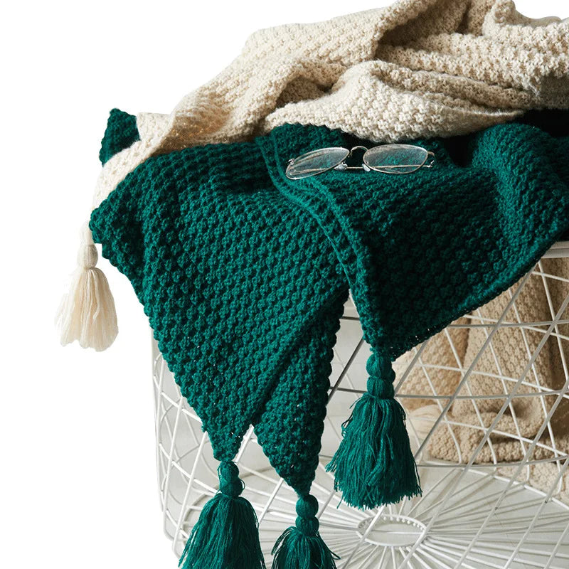 NordicCozy - Hand-Woven Wool Throw Blanket with Fringe