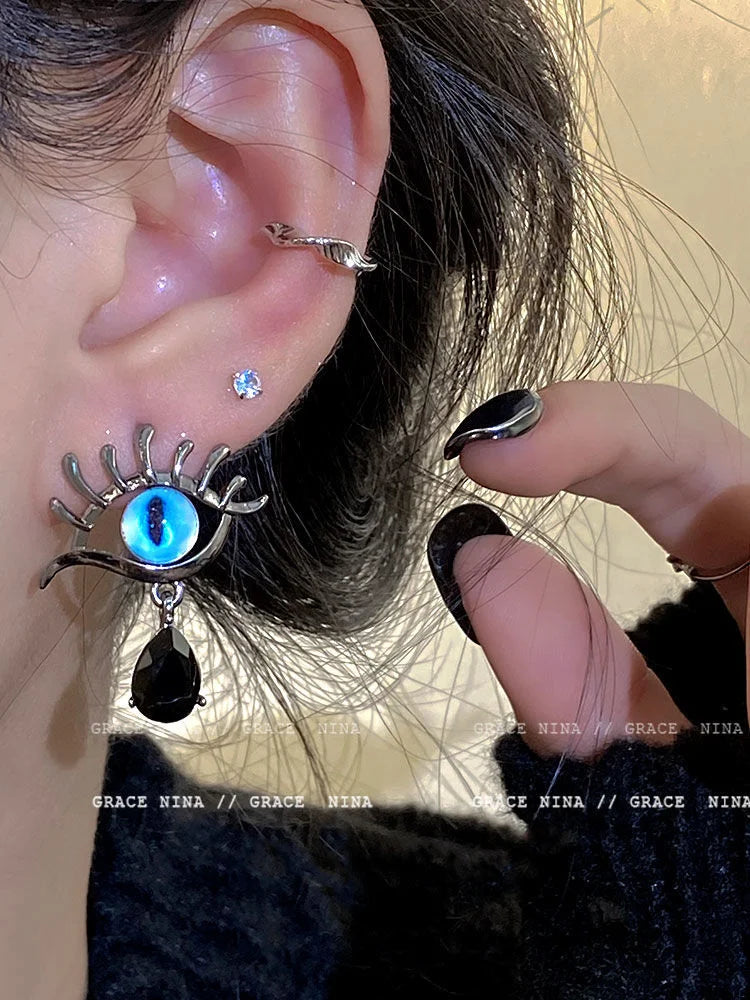 Yara Evil Eye Earrings - Enchanting Everyday Elegance