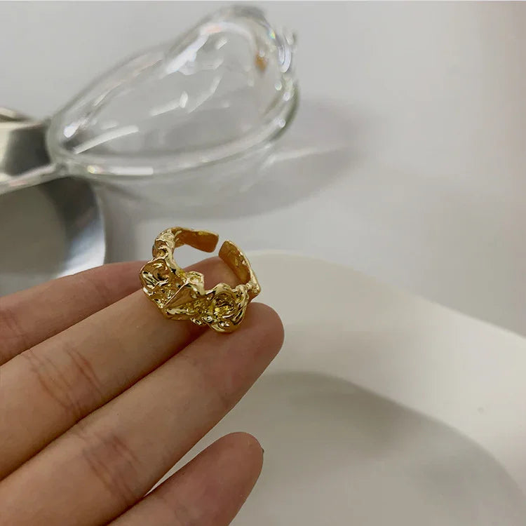 Eonfold - Pleated Lava Minimalist Ring