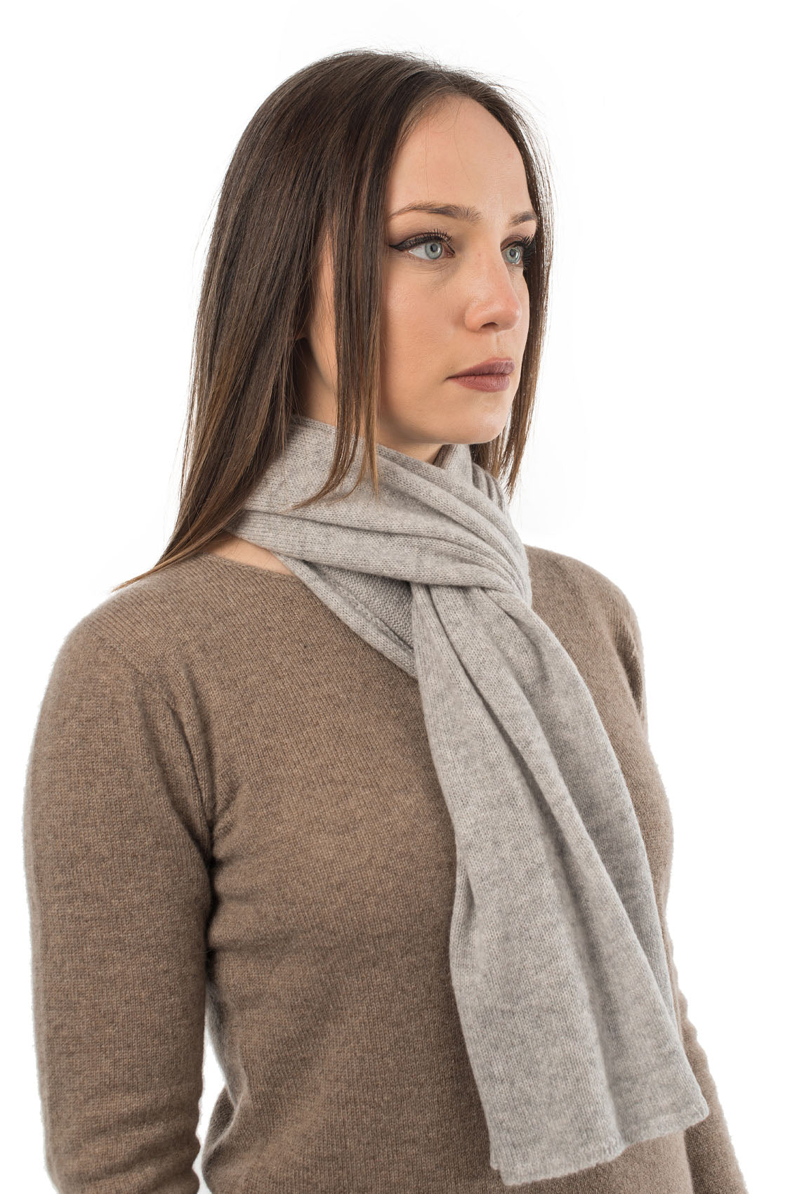 CashmereLux Scarf - Timeless Italian Craftsmanship