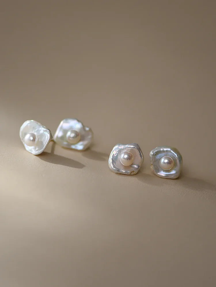 Noa - Elegant Baroque Pearl Earrings