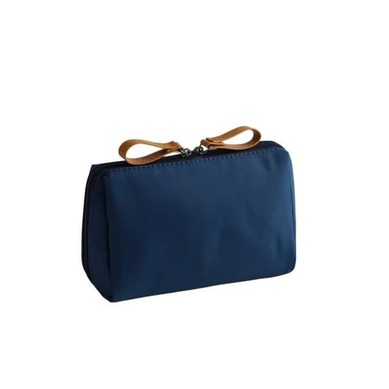 TravelOrganizer - Luxury Travel Pouch for Efficient Storage