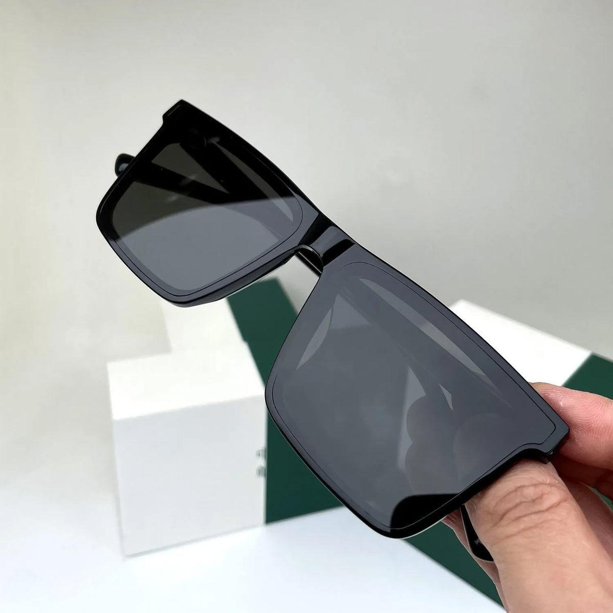Olivier Shades - Luxury Vintage Sunglasses for Timeless Style