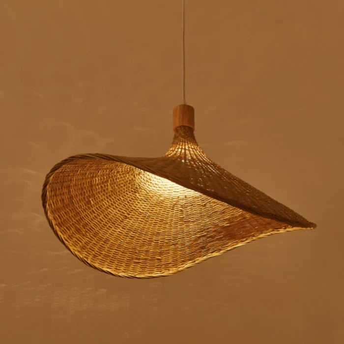 RusticWeave Light - Elegant Rattan Pendant Lamp for a Cozy Rustic Look