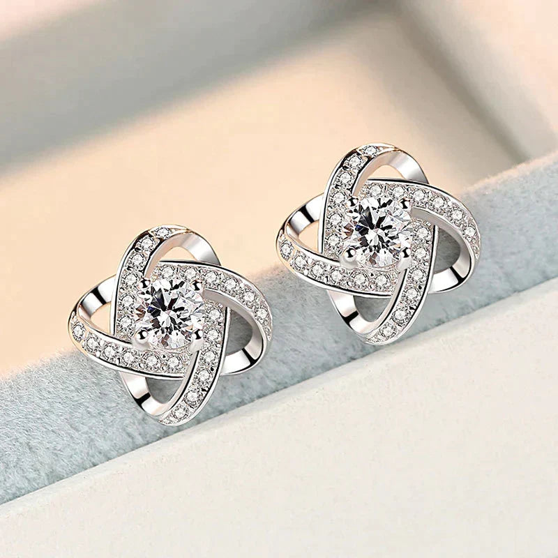 Eovelle - Charming Love Knot Necklace and Earrings Set