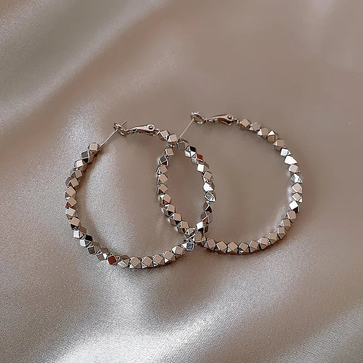 Nina Hoop Earrings - Timeless Faceted Design