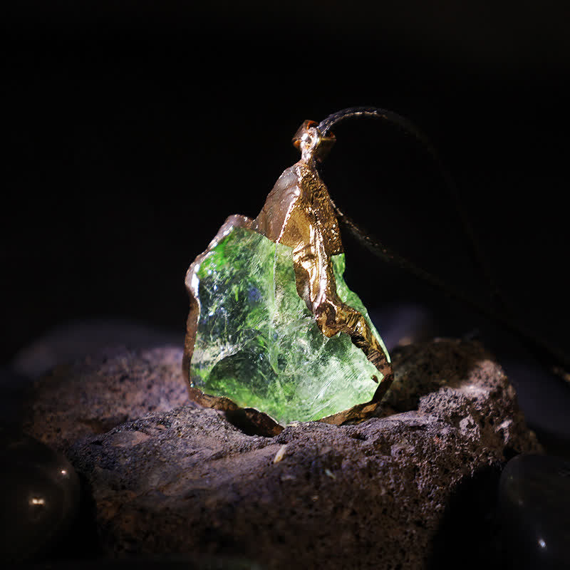 Eozora - Natural Moldavite Necklace