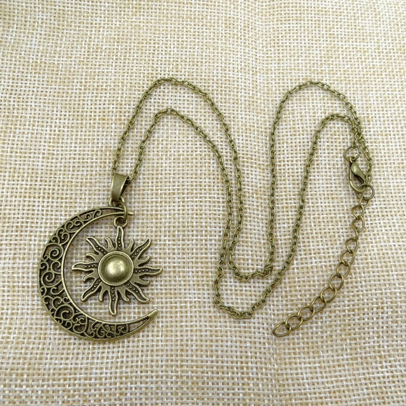 Gaelwyn - Vintage Sun and Moon Necklace with Symbolic Meaning