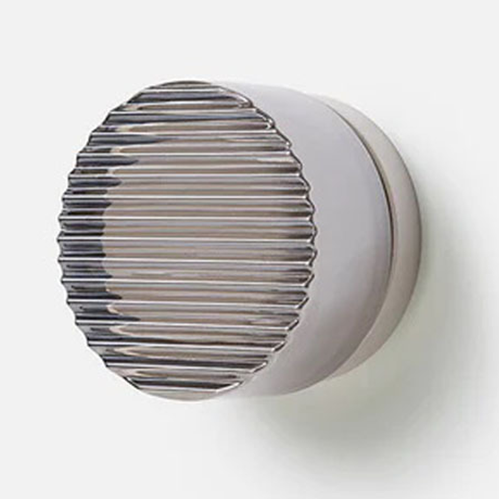LumLight Stylish LED Wall Lamp - For Modern and Sustainable Home Comfort