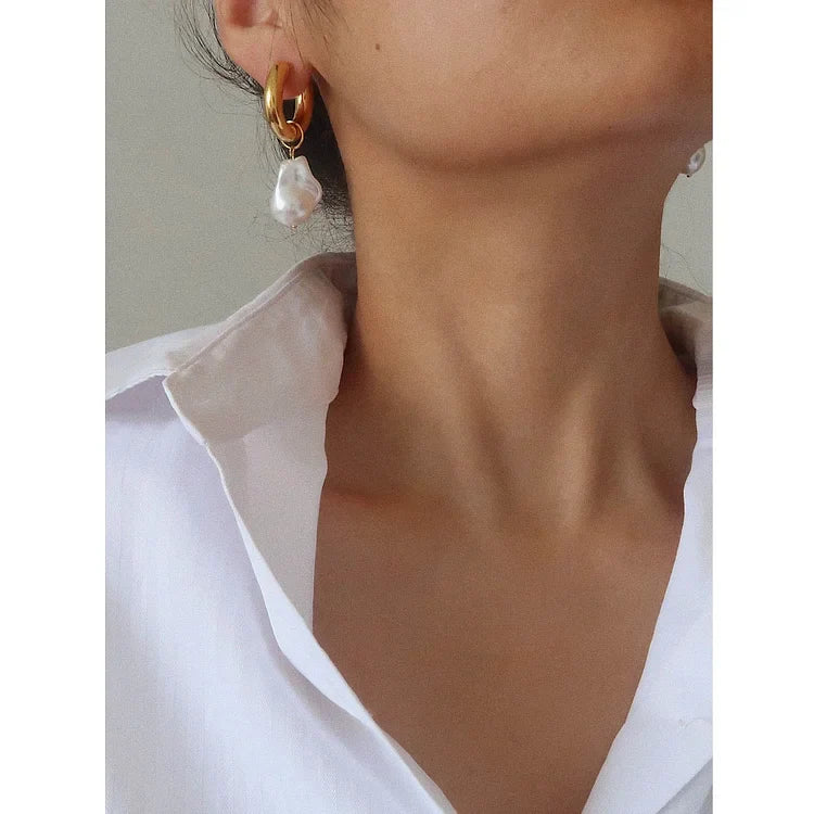 Isadora Design - Elegant Baroque Pearl Earrings