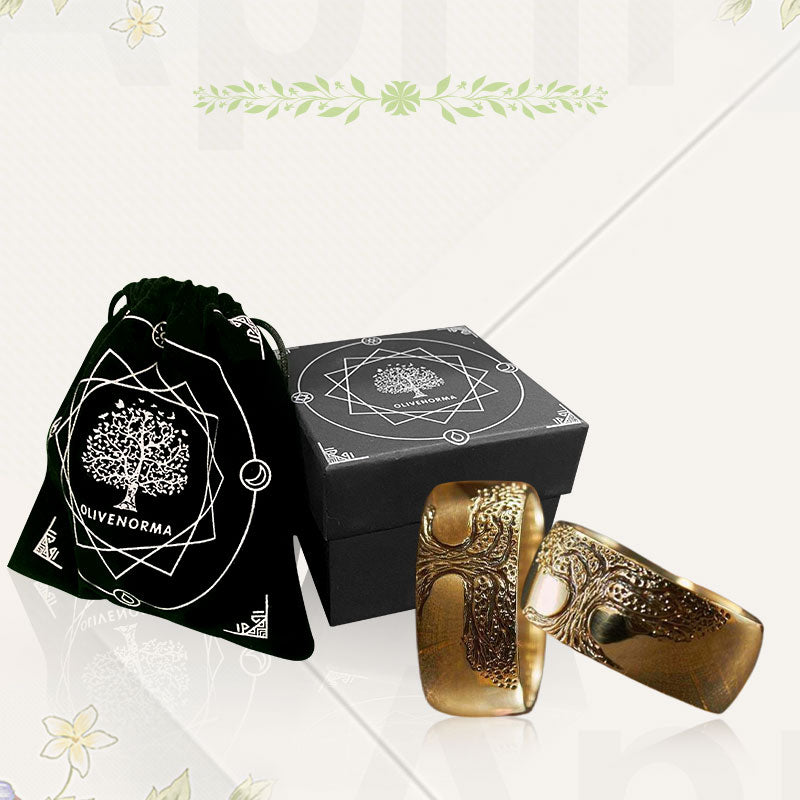 Wardessa - Elegant Tree of Life Ring