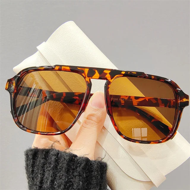 Aric Sunglasses - Sporty Retro Style for Outdoor Adventures
