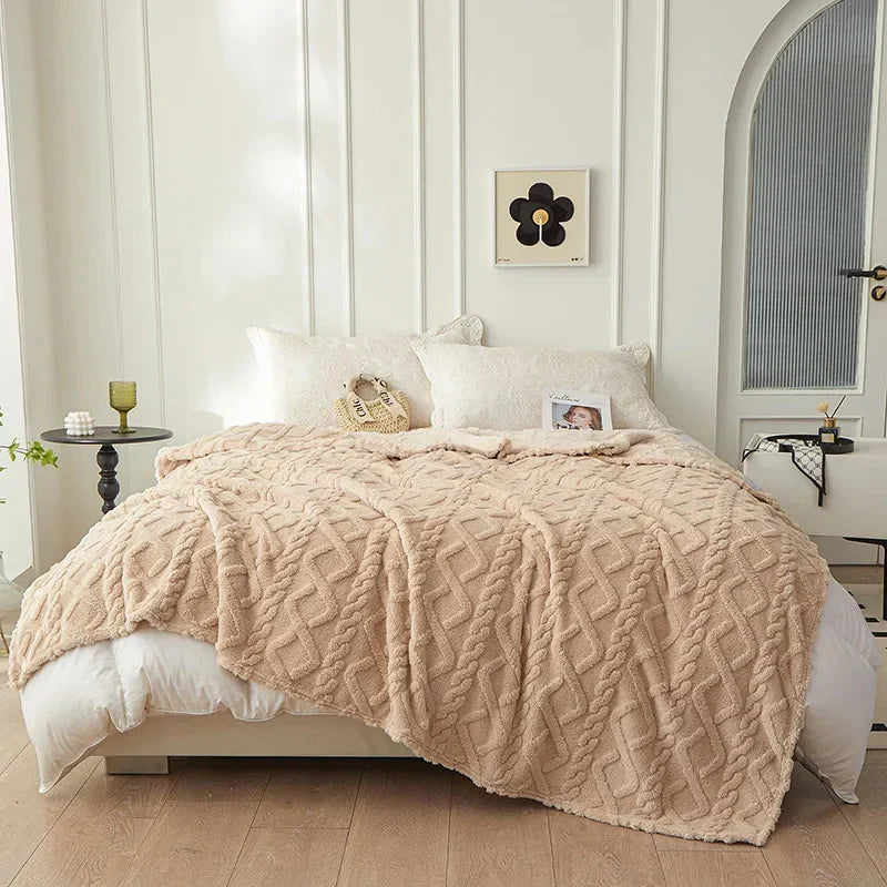 CozyLuxe - Luxury Lambswool Blanket for the Bedroom