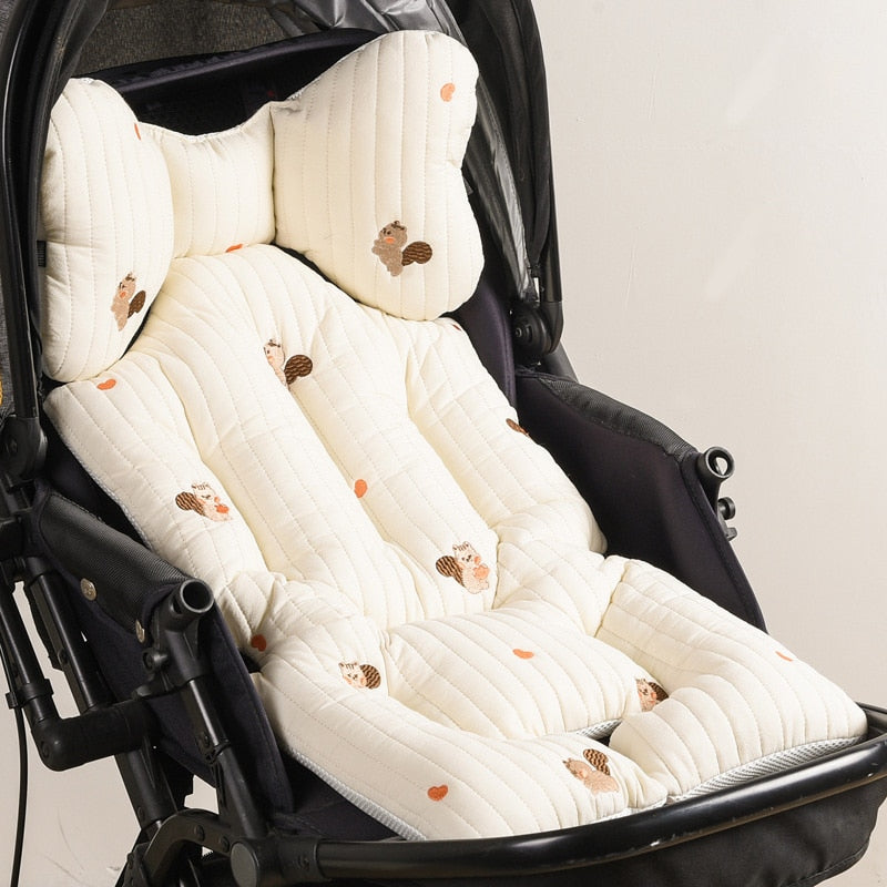 SnuggleRide - Cozy Stroller Cushion with Stylish Prints