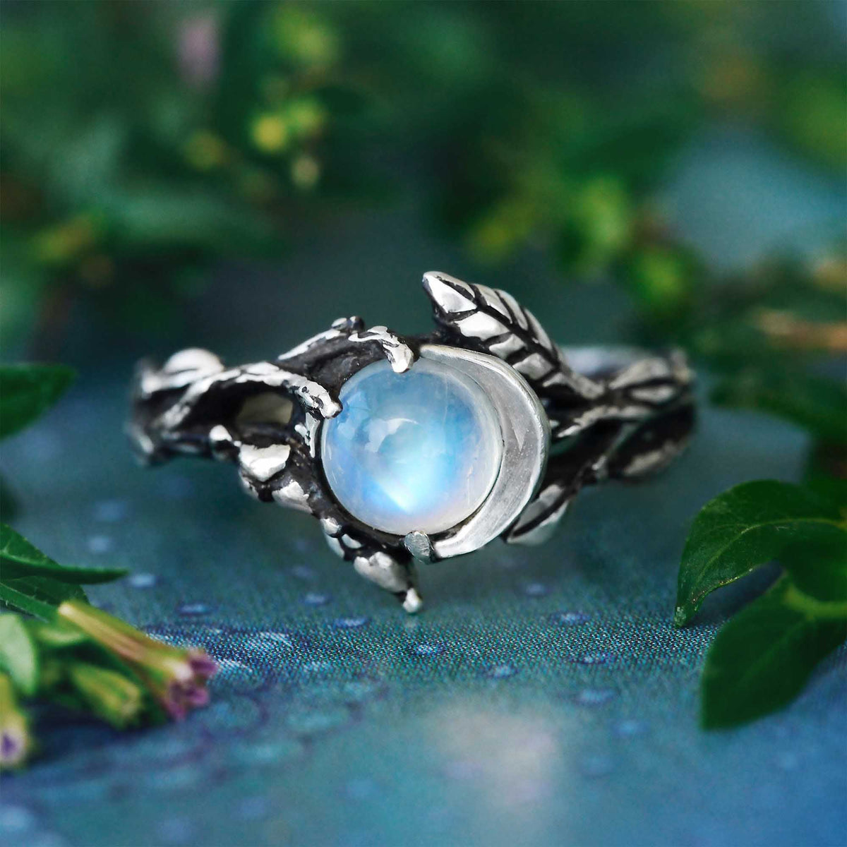 Iris Moonstone Statement Ring - Bold Elegant Statement Piece