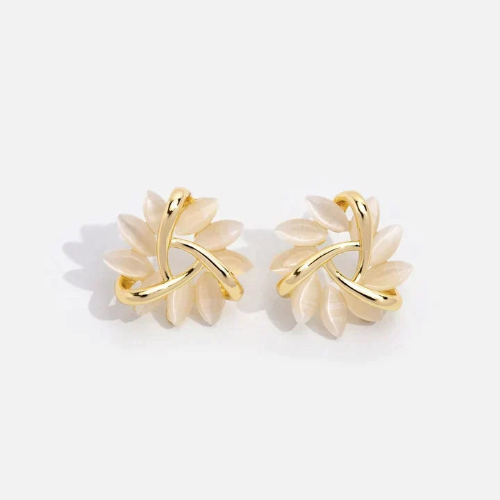 Daflora - Chic Opal Floral Stud Earrings