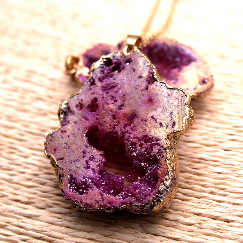 Gaia Natural Crystal Geode Pendant - Raw Stone Jewelry for Crystal Lovers