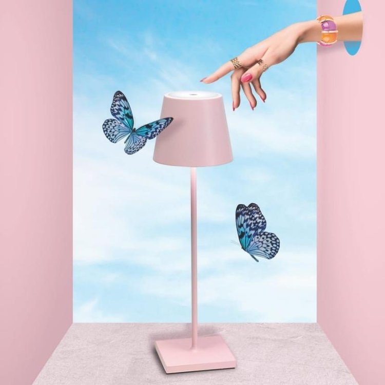 Wablin - Wireless Rechargeable LED Table Lamp
