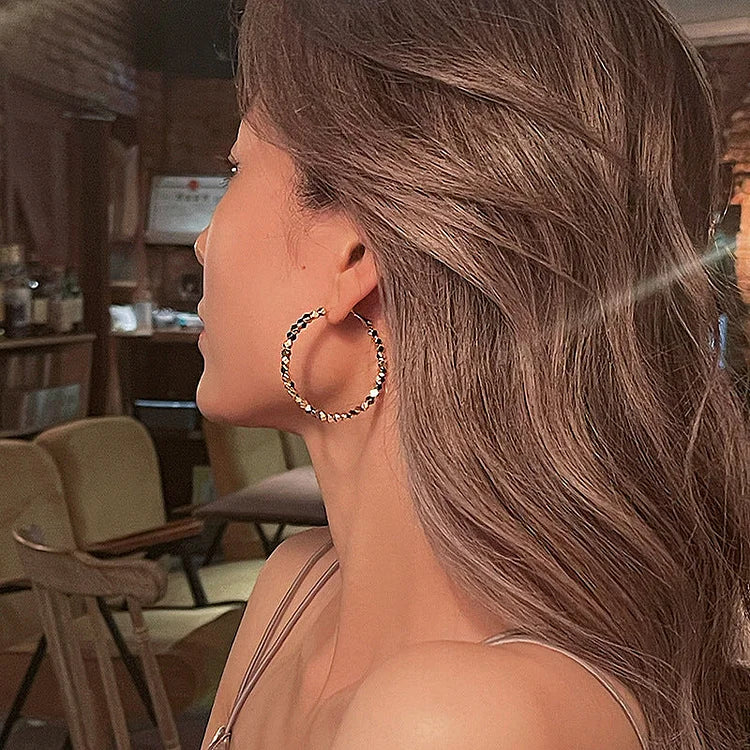 Nina Hoop Earrings - Timeless Faceted Design