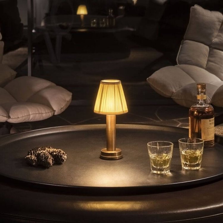Doku - Wireless Rechargeable Table Lamp