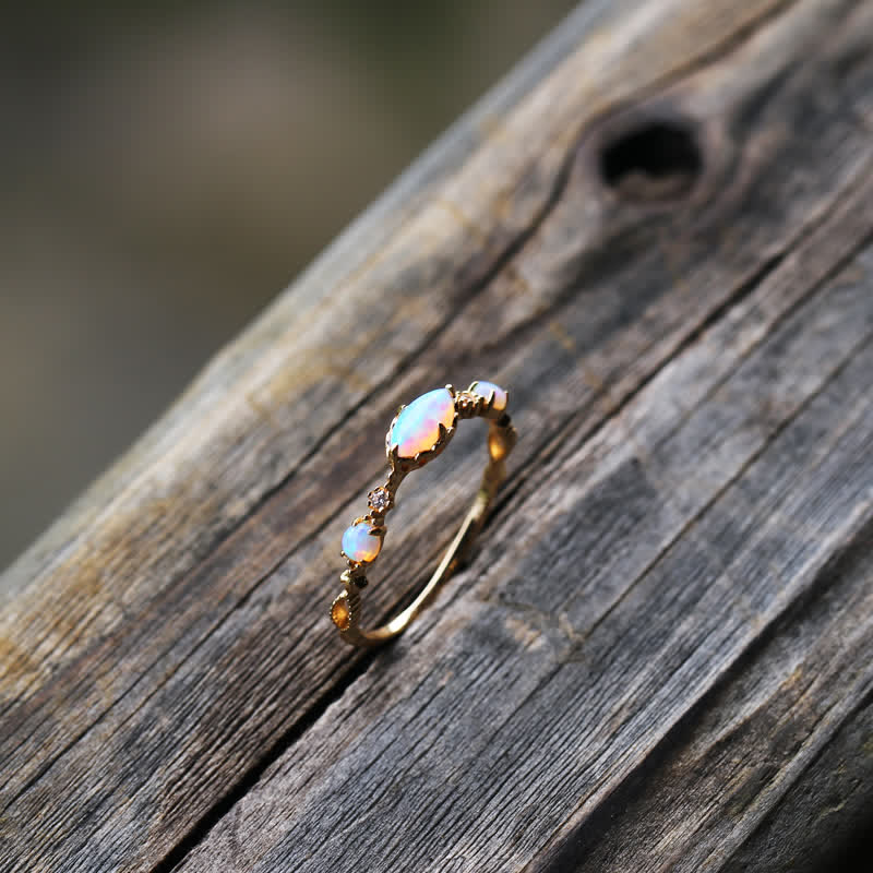 Isabella Vintage Opal Ring - A Symbol of Love and Sincerity