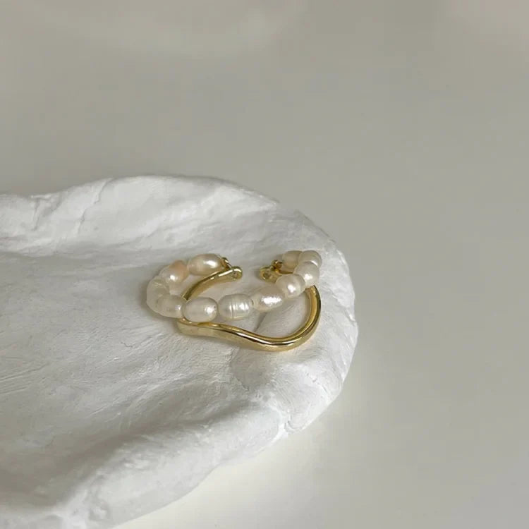 Ivy - Double-Layered Gold Ring with Freshwater Pearl