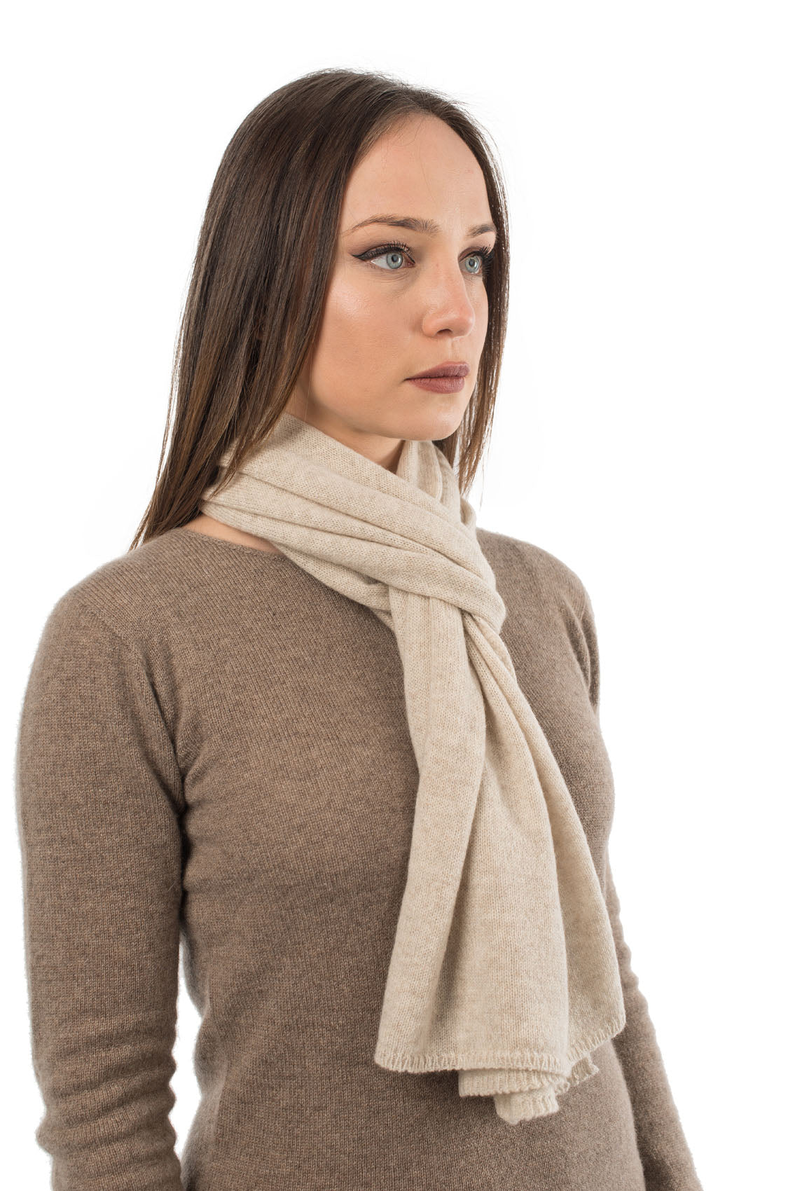 CashmereLux Scarf - Timeless Italian Craftsmanship