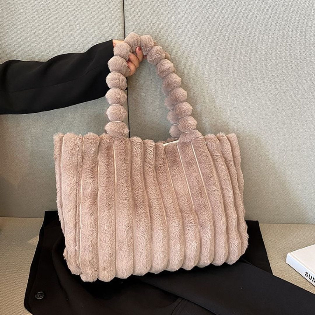 Sabby Bag - Chunky Shoulder Bag for a Bold Everyday Look