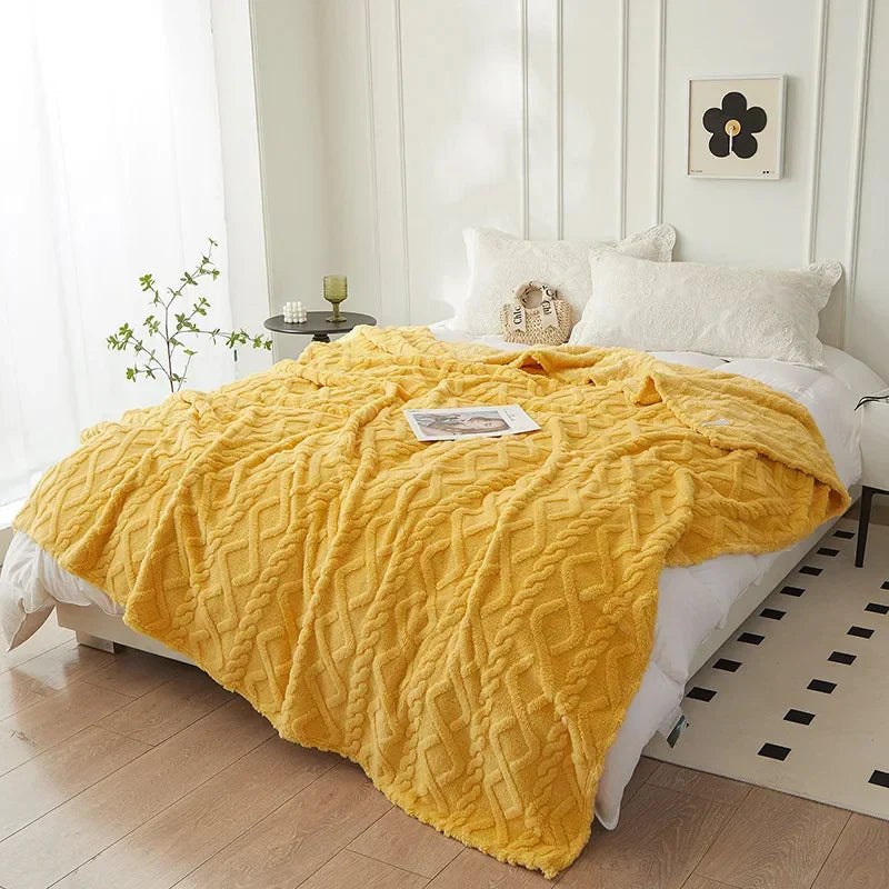 CozyLuxe - Luxury Lambswool Blanket for the Bedroom