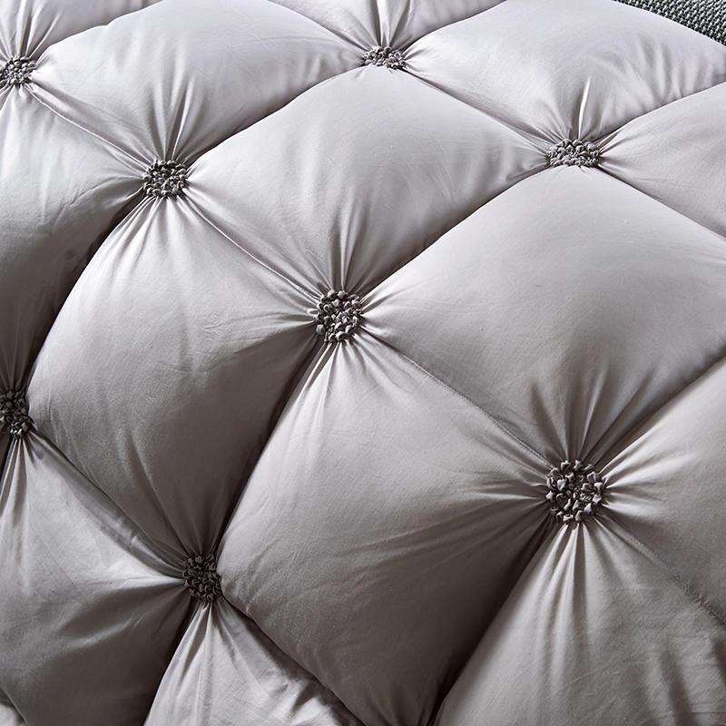 Defwood - Ultra-Plush Comforter For Restful Sleep