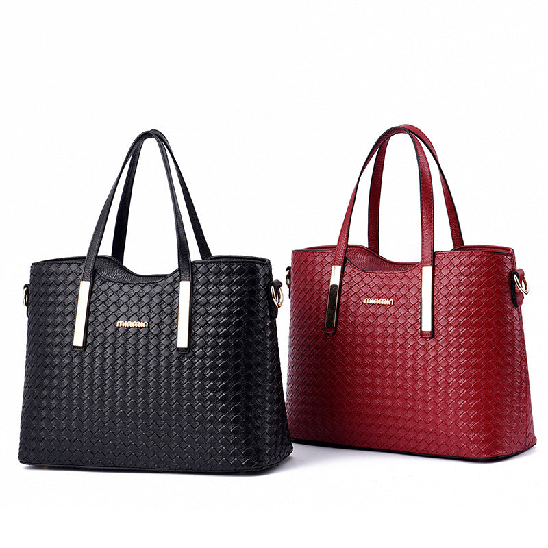 Duchezza - Elegant Italian-Design Handbag for Women