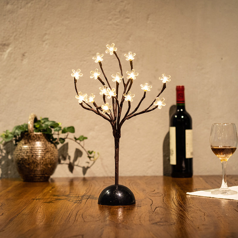 Farrow Bay - Refined Floral Accent Light