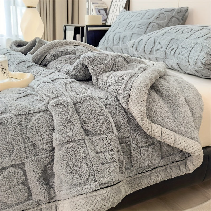Helquist - Reversible Heart Pattern Throw