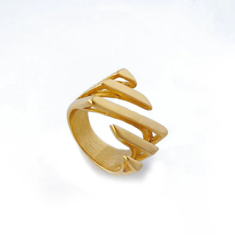 Braxwyn - Elegant Layered Twisted Ring