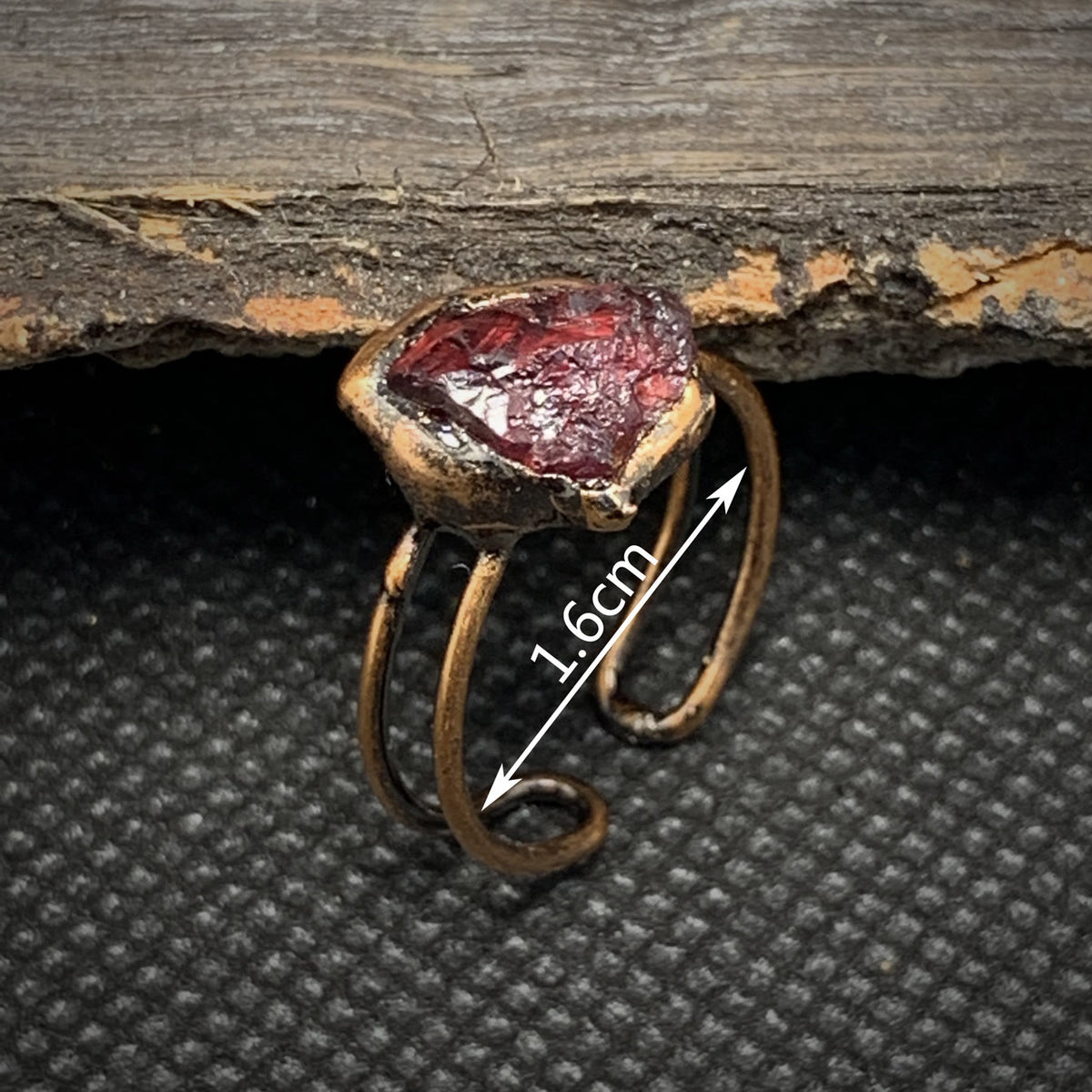 Cadria - Natural Raw Birthstone Ring