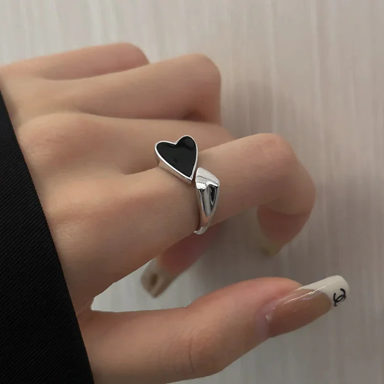Evelyn - Symmetrical Heart Ring in Sterling Silver