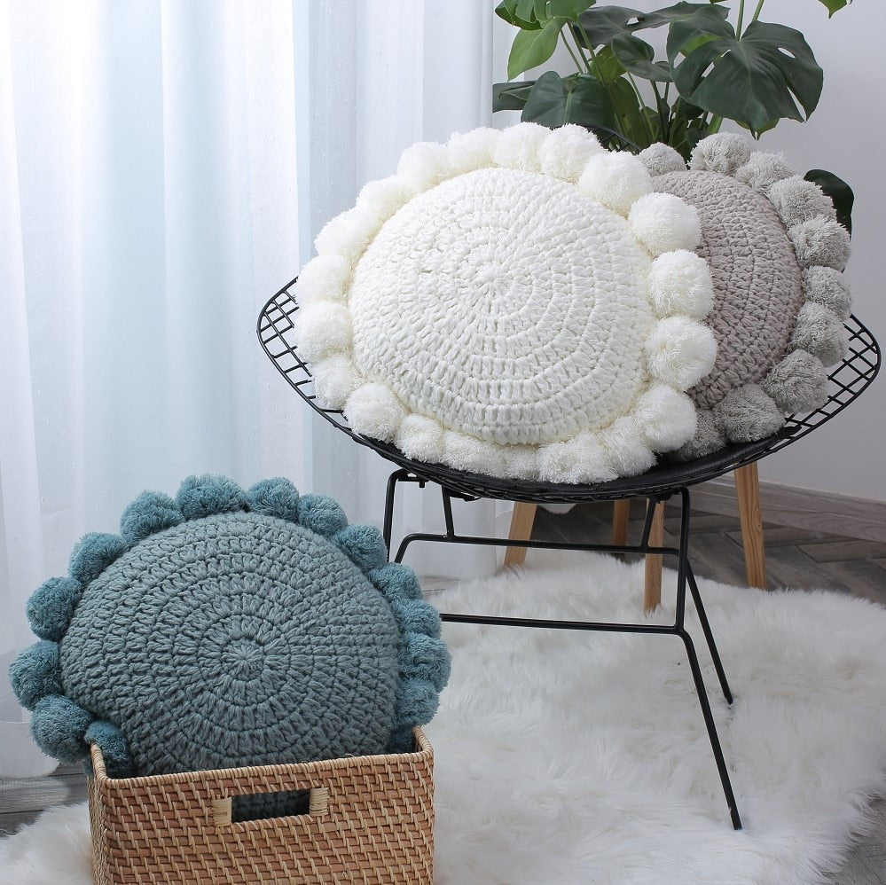 CozyCushion - Soft Decorative Throw Pillow for Home