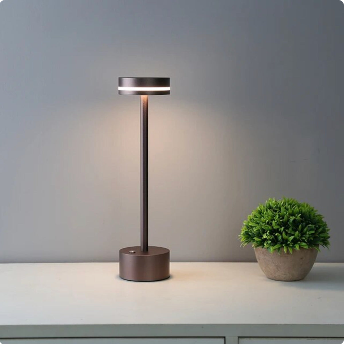 Dunveil - Rechargeable Wireless Touch Table Lamp