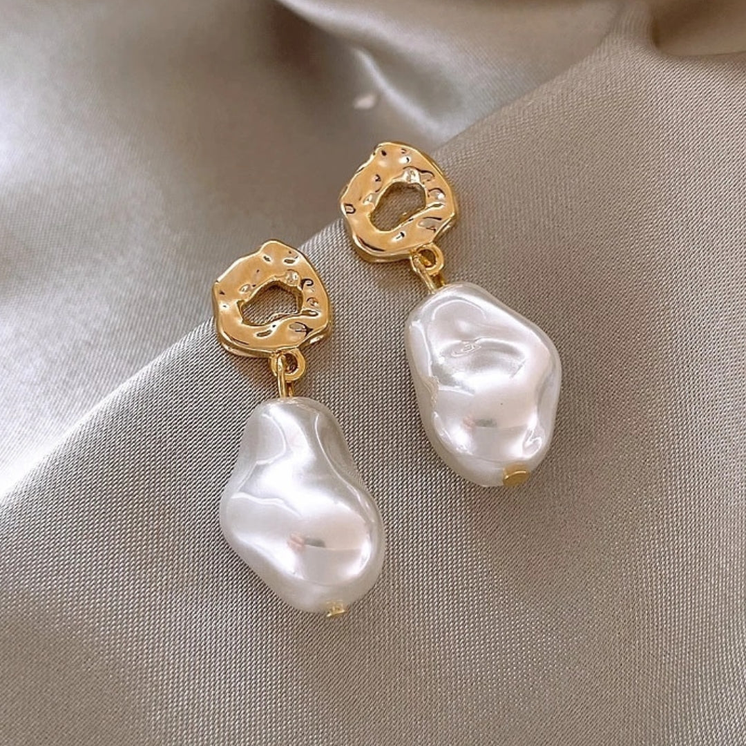Galantra - Elegant Gold Boho Pearl Earrings