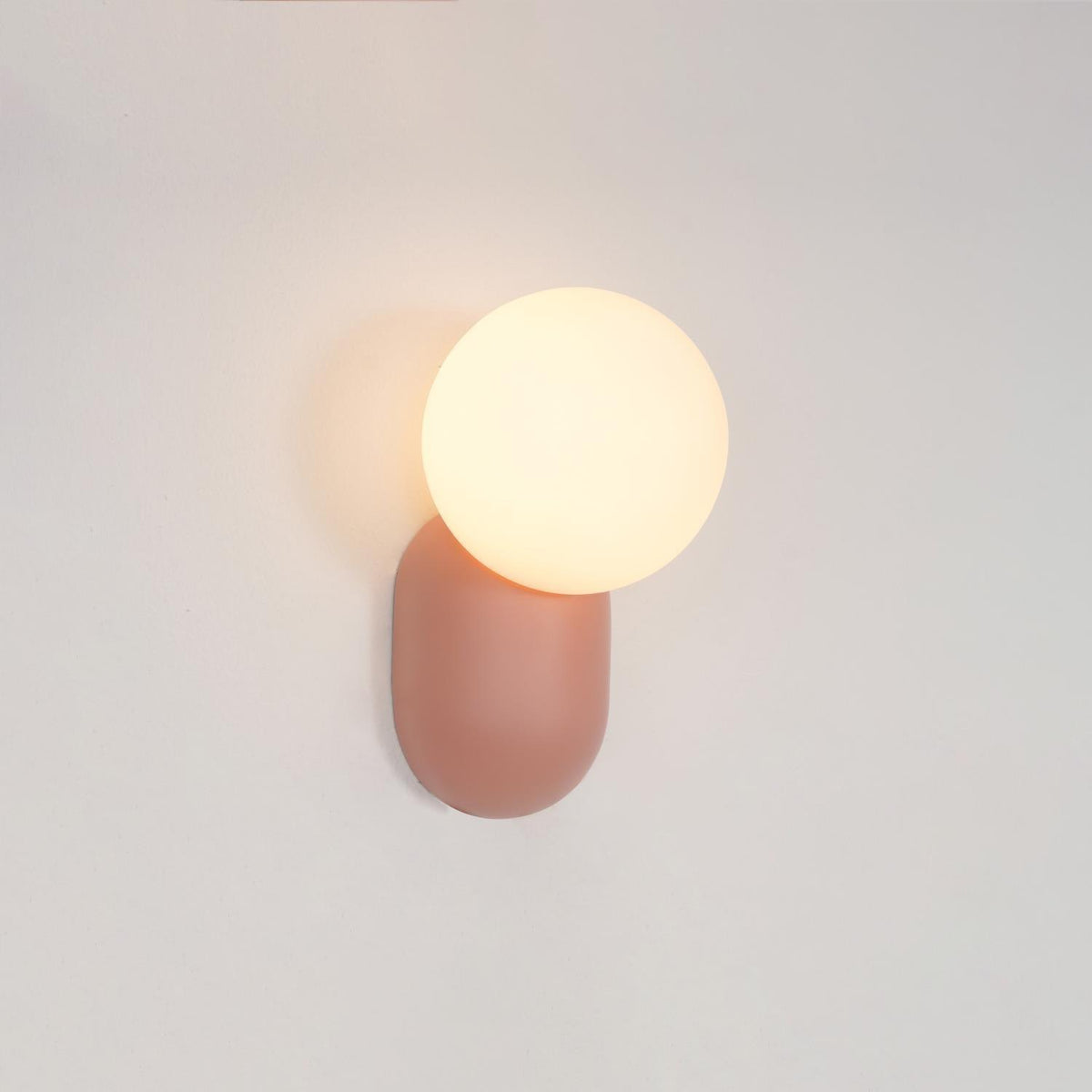 Frimwell - Warm Ambient LED Lighting
