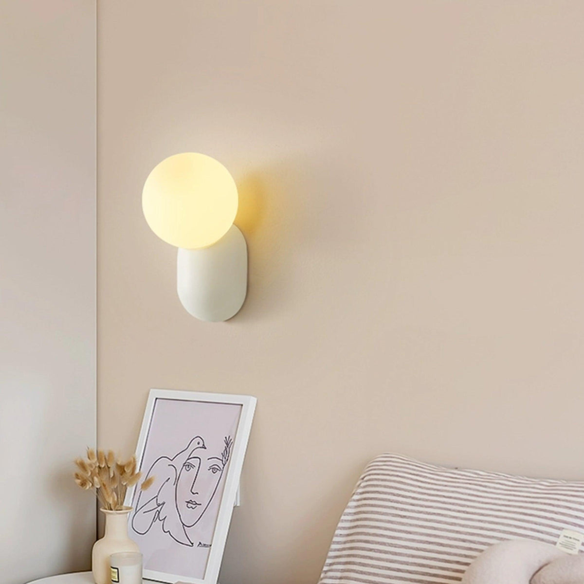 Frimwell - Warm Ambient LED Lighting