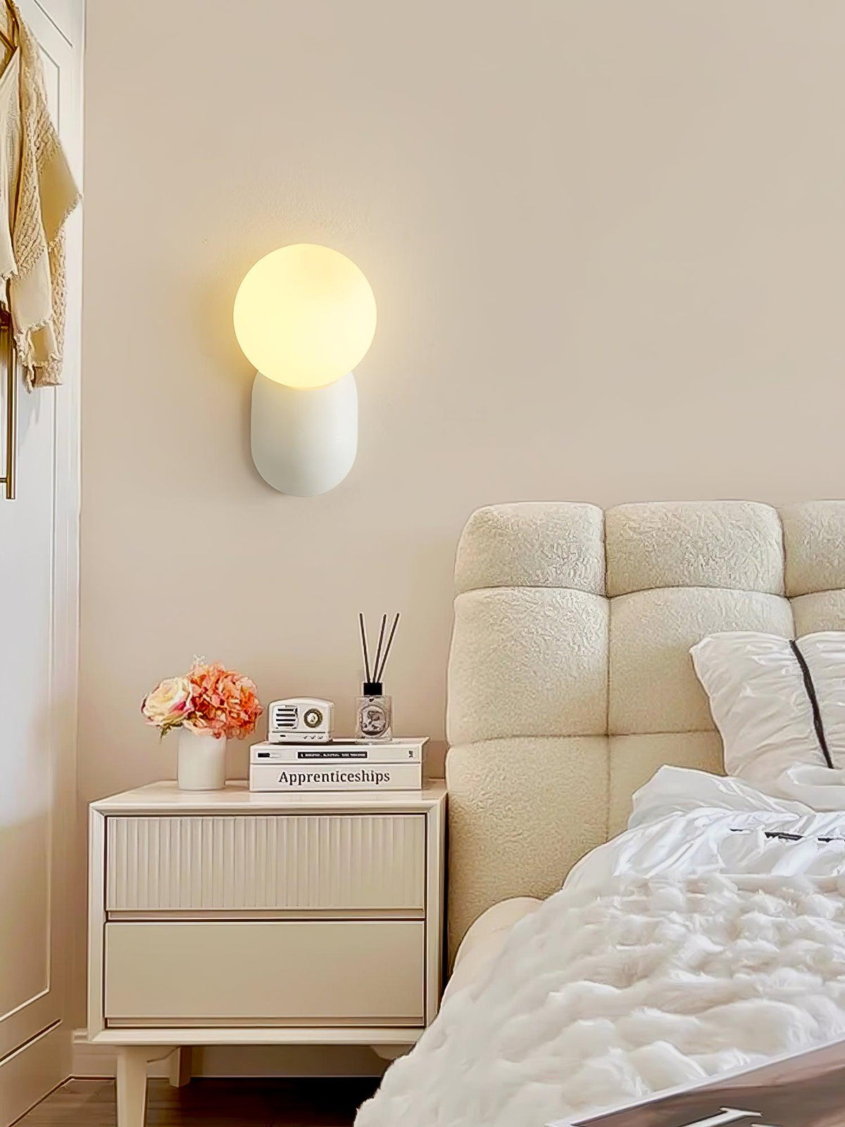 Frimwell - Warm Ambient LED Lighting